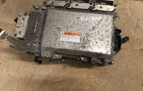 Lexus NX Voltage converter inverter G927048060