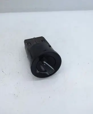 Volkswagen PASSAT B5 Light switch 1C0941531A