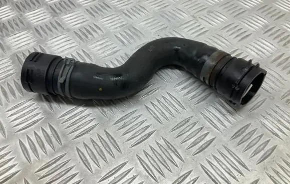 Audi A4 S4 B9 Engine coolant pipe/hose 8W0122101H 3B0122291C