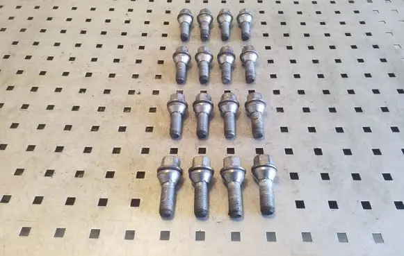 Nuts/bolts