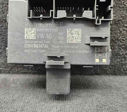 Audi A4 S4 B9 Door control unit/module 8W0959595E 8W0959595 A2C7466721600