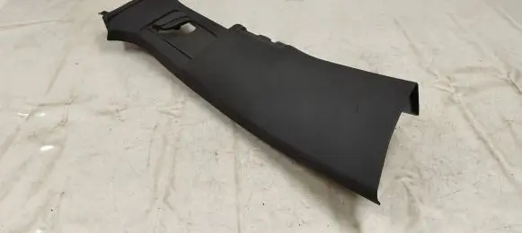 Volvo XC60 (B) pillar trim (top) 31426884 31479009
