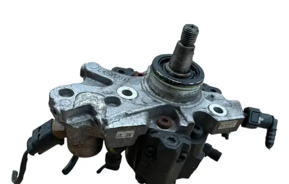 KIA Rio Fuel injection high pressure pump 28277574 331002A710 1146408MFR