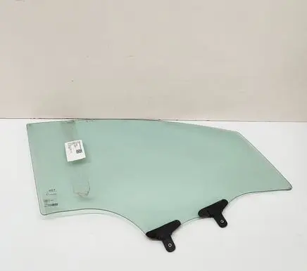KIA Sportage Front door window glass four-door 82420R2000