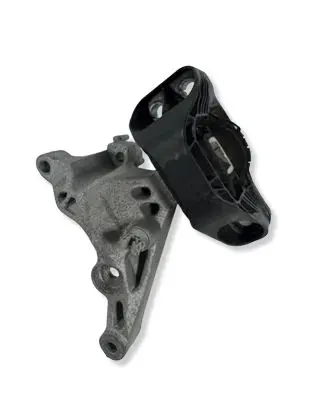 Renault Megane IV Engine mounting bracket 112845852R