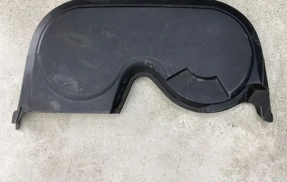 Volvo V70 Timing belt guard (cover) 30750945 16301