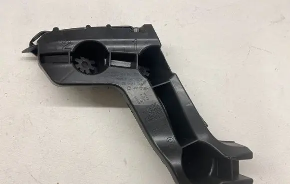 Audi A6 S6 C8 4K Rear bumper mounting bracket 4K5807393 21067