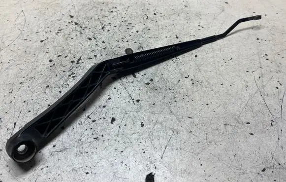 Opel Insignia A Front wiper blade arm 13227398