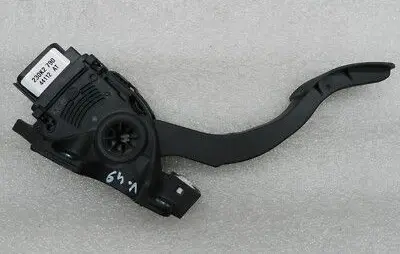 Volvo S80 Accelerator throttle pedal 2138510 31212021