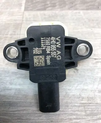 Audi A6 S6 C7 4G Airbag deployment crash/impact sensor 4H0955557 7580RB4