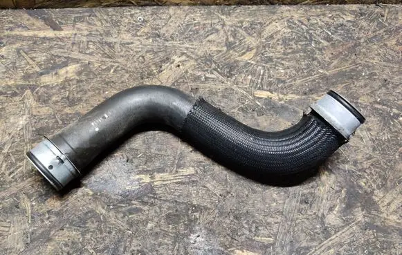 Infiniti Q70 Y51 Engine coolant pipe/hose