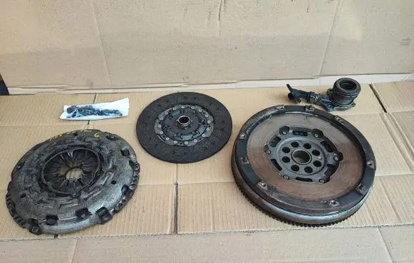 Ford Mondeo MK V Clutch set kit DS7Q6477AB