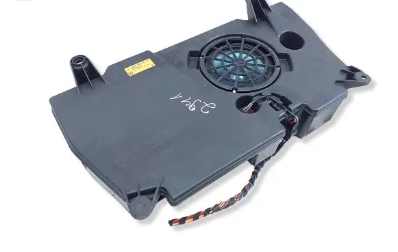 Mercedes-Benz B W246 W242 Sound amplifier A2468200002