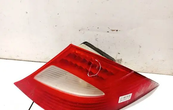 Mercedes-Benz CLS C219 Rear/tail lights a2198200264 427002