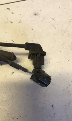 Hyundai i10 ABS brake wheel speed sensor