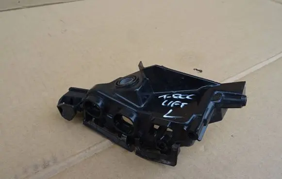 Volkswagen T-Roc Front bumper mounting bracket 2GA807049B