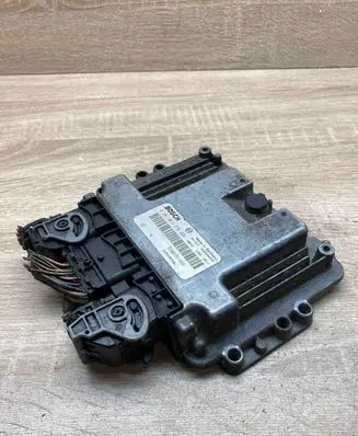 Renault Scenic II - Grand scenic II Engine control unit/module ECU 8200391966 0281011776 WITHPLUG