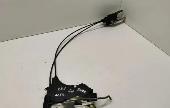 Mitsubishi Lancer X Rear door lock