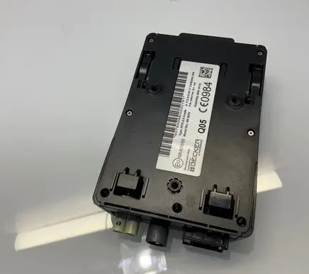 Mercedes-Benz B W246 W242 GPS navigation control unit/module A1728100011 2060744 1728100011