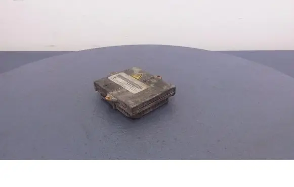 Alfa Romeo GTV Voltage converter/converter module 1307329096