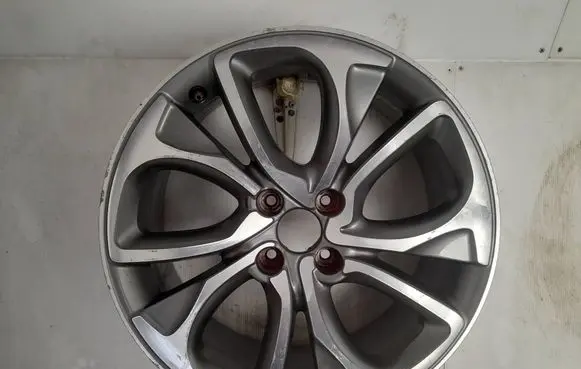 Citroen DS4 R18 alloy rim 9688904377
