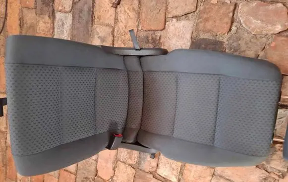 Volkswagen Touran I Rear seat 