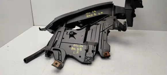 Audi A4 S4 B8 8K Headlight/headlamp mounting bracket 8K0805607L