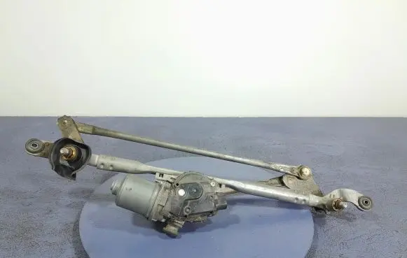 Mazda CX-5 Front wiper linkage and motor KD53-67340D