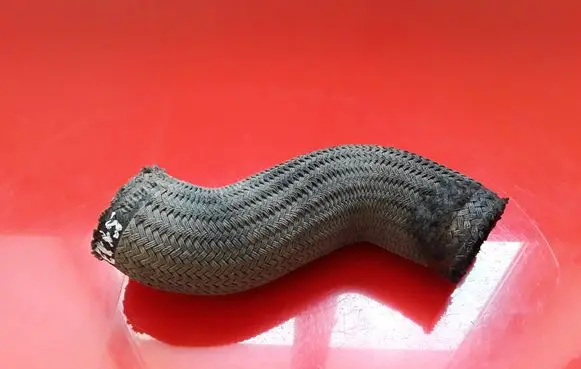 Hyundai Trajet Intercooler hose/pipe NOCODE