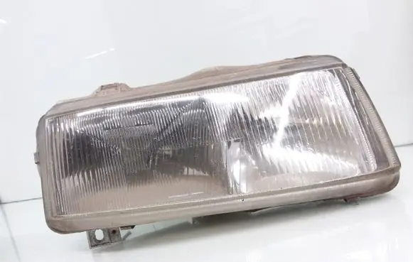 Volkswagen PASSAT B4 Headlight/headlamp