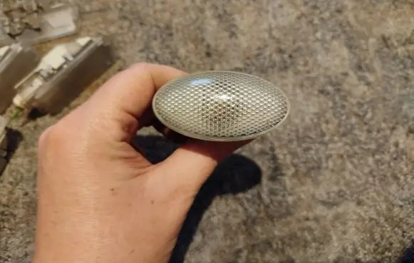 Citroen C5 Front fender indicator light