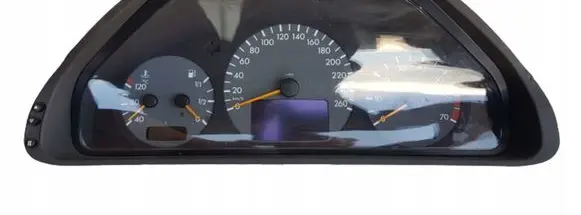 Mercedes-Benz E W210 Speedometer (instrument cluster) 2105400811