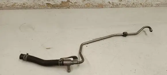 Porsche Cayenne (92A) Engine coolant pipe/hose 057121492r