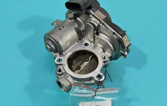 Skoda Superb B8 (3V) Throttle body valve 05L131501C IMPRK1553389