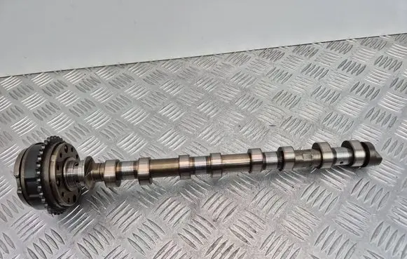 BMW 5 GT F07 Camshaft pulley/ VANOS 7598215 7588117