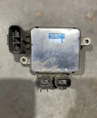 Lexus RX III Coolant fan relay 8925730060