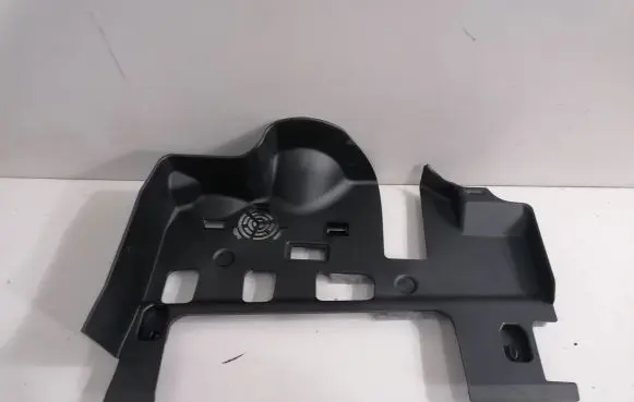 BMW 3 G20 G21 Dashboard lower bottom trim panel 6805568