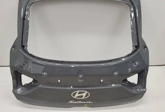 Hyundai i30 fastback Tailgate/trunk/boot lid