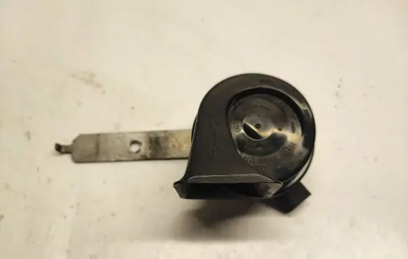 BMW X5 E70 Horn signal 7288095 728809501