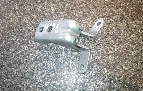 Opel Astra J Front door upper hinge