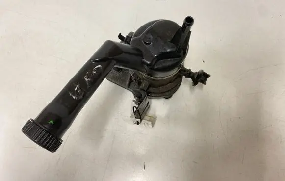 Peugeot 308 Power steering pump 9686207180