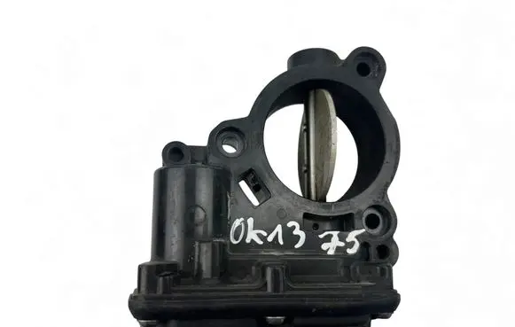 BMW X3 F25 Throttle valve 8512452
