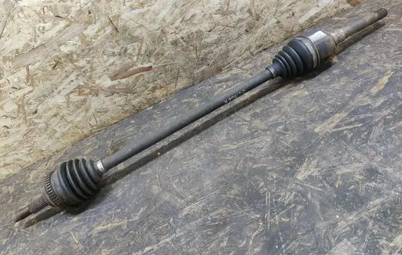 Chrysler Voyager Front driveshaft P04641882AF