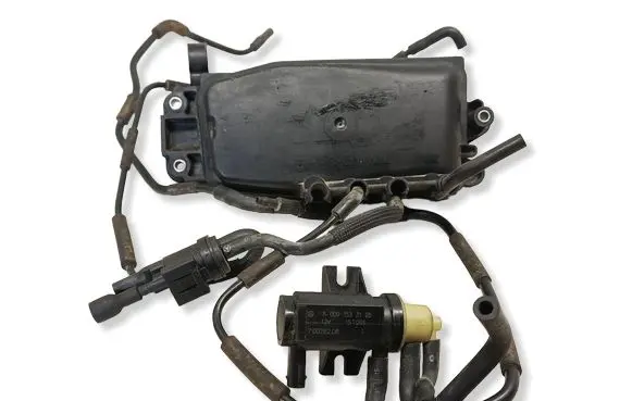 Mercedes-Benz C W204 Turbo solenoid valve A0091533128 15T099 70078208