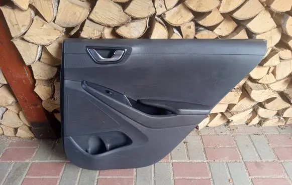Hyundai Ioniq Rear door card panel trim 83340G2000