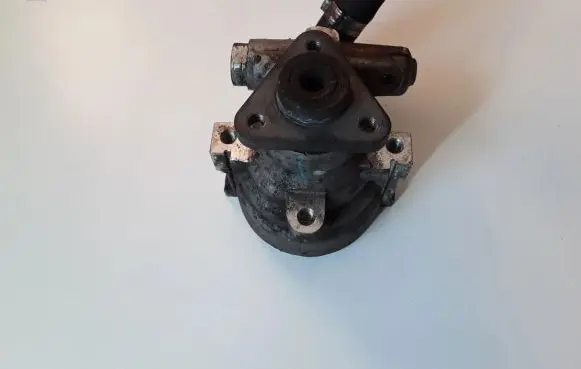 Fiat Doblo Power steering pump 28260427