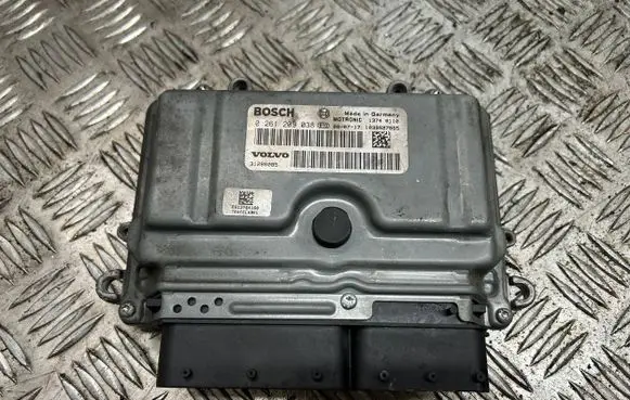 Volvo V50 Engine control unit/module 31286085
