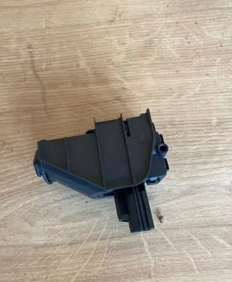 Ford Galaxy Fuel tank cap lock motor 6M21220A20AC
