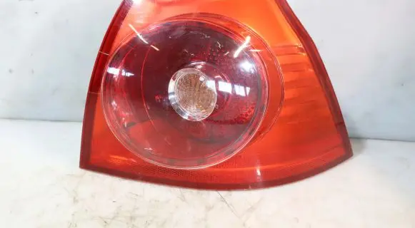 Volkswagen Golf V Rear/tail lights