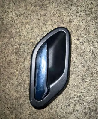 BMW 5 E39 Front door interior handle 7032926